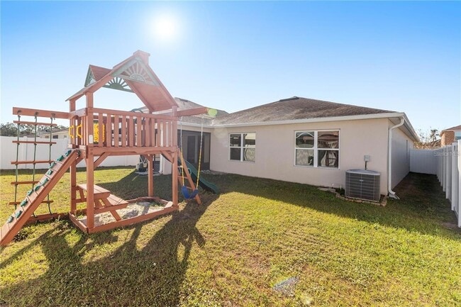 Building Photo - 10602 Massimo Dr