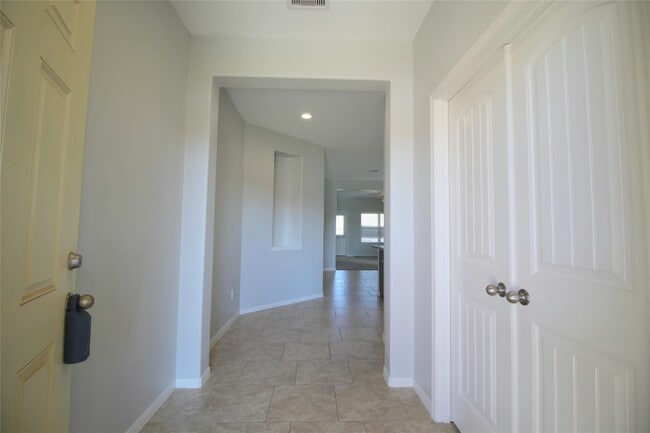 Building Photo - 3410 McDonough Way