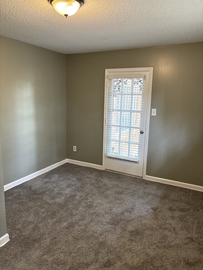 Building Photo - 8375 Rembrook Dr