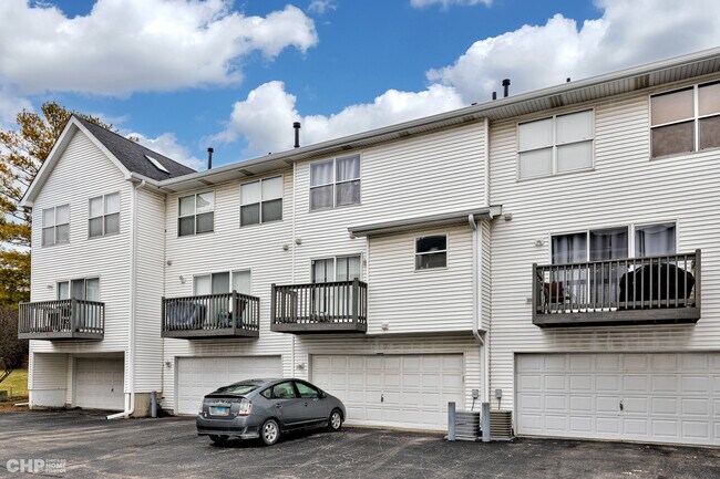 Building Photo - 17437 Teton Ct