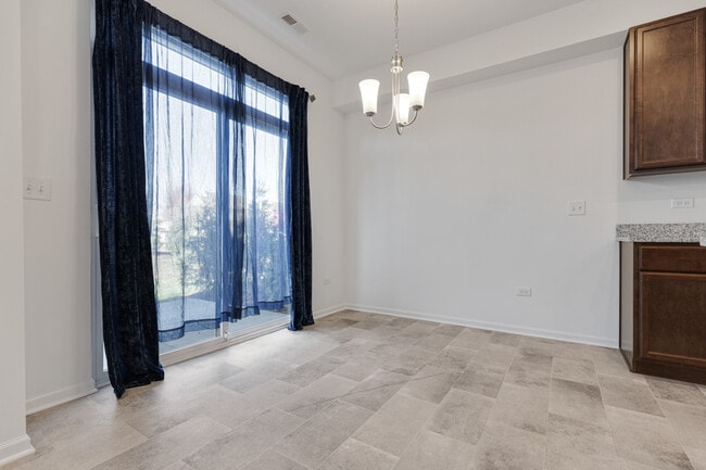 Building Photo - 4482 Chelsea Mnr Cir