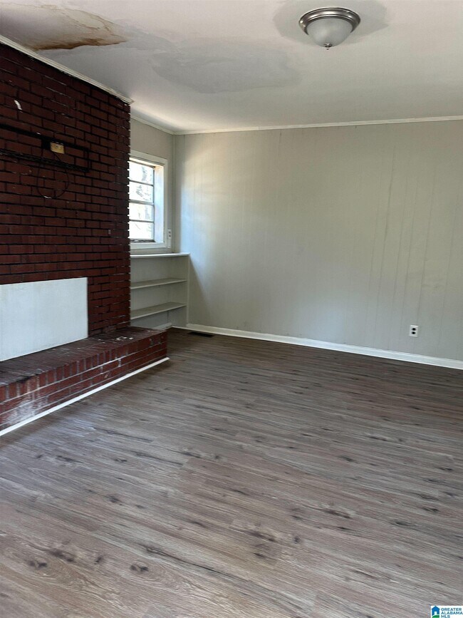 Building Photo - 1143 41st St