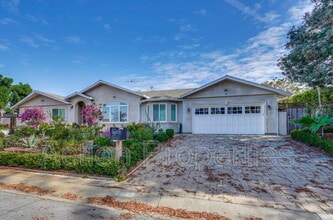 Building Photo - 2185 Chuleta Ct