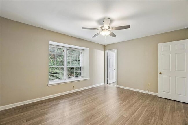 Building Photo - 103 La Rue Pl NW