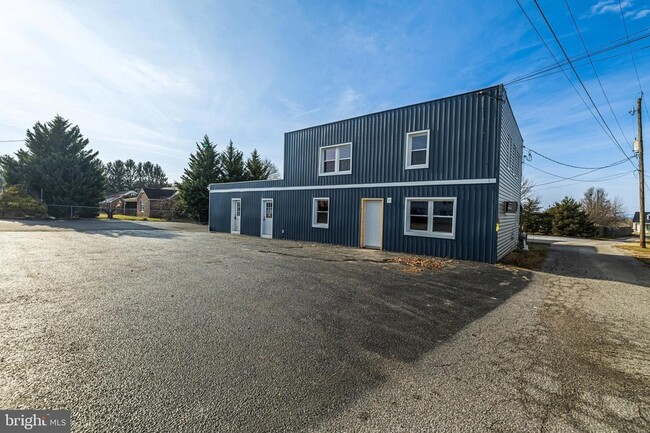 Building Photo - 1480 Seven Valleys Rd