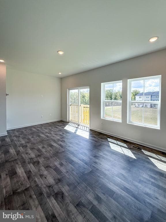 Building Photo - 2584 Cougar Ln