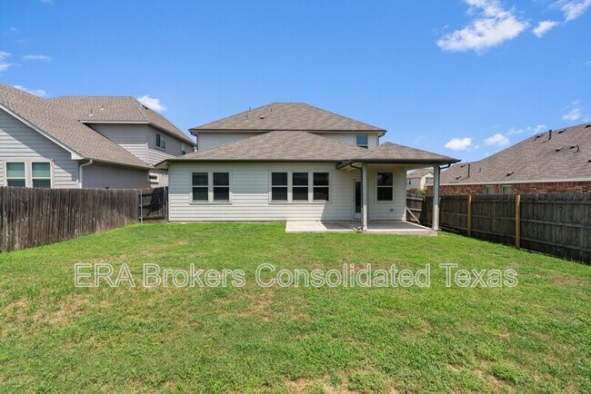 Building Photo - 17300 Antioch Ave