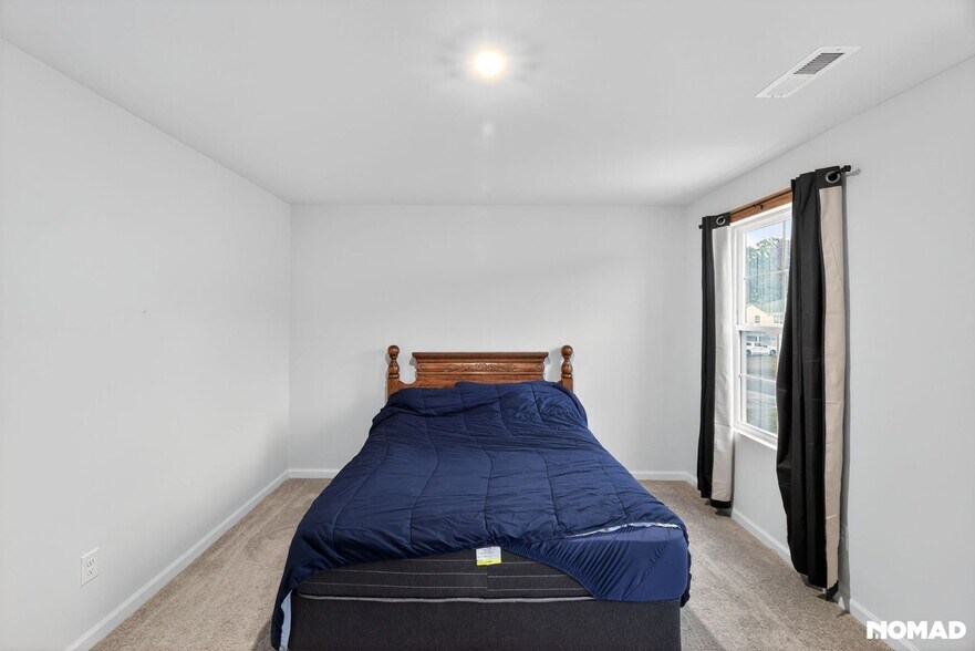 Building Photo - 629 Whitney Rd