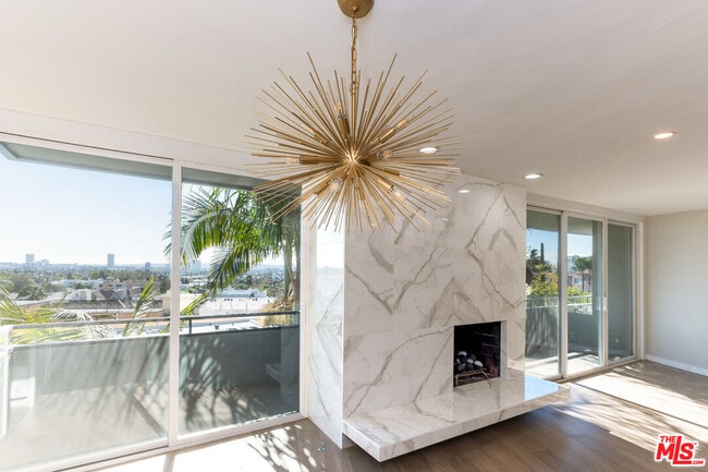 Building Photo - 8401 Fountain Ave