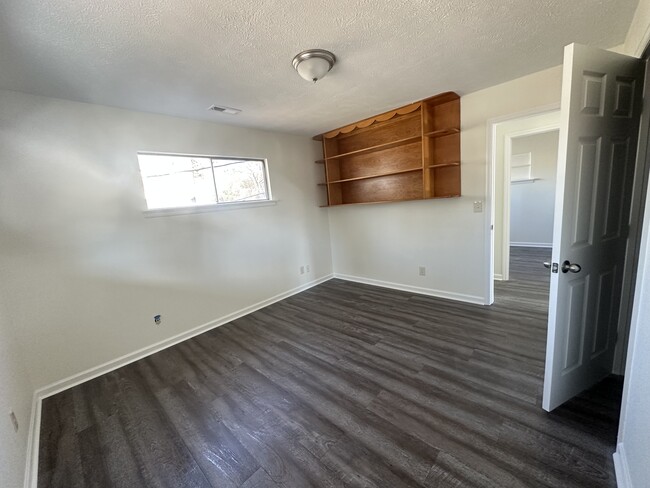 upstairs front bedroom 1 - 469 W Circle Dr