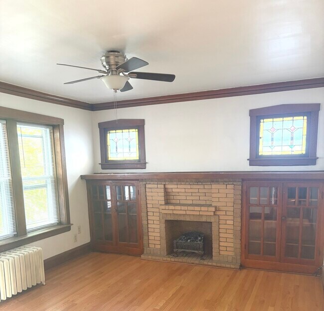 Building Photo - 3507 N Keeler Ave