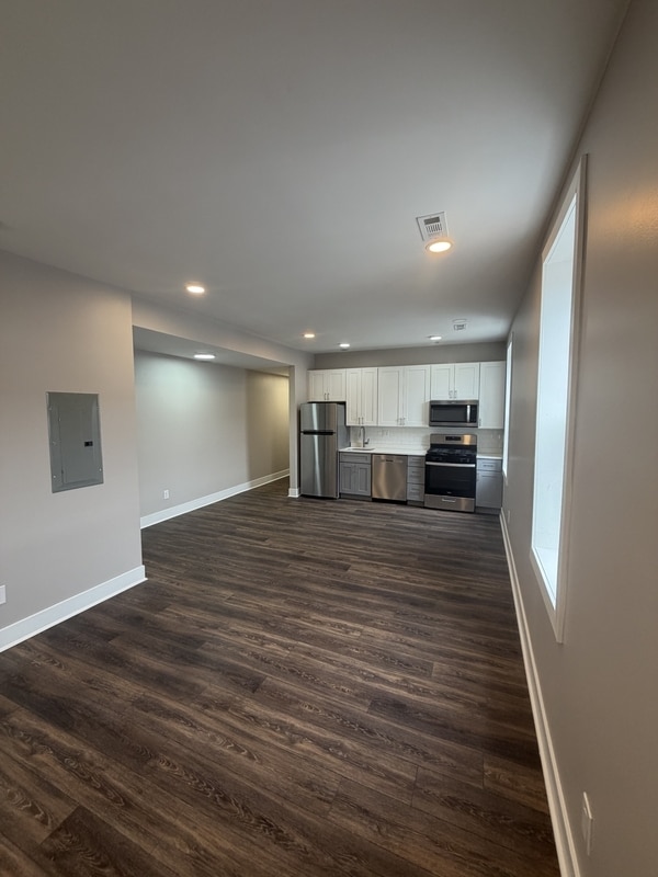 Building Photo - 1815 S 23rd St