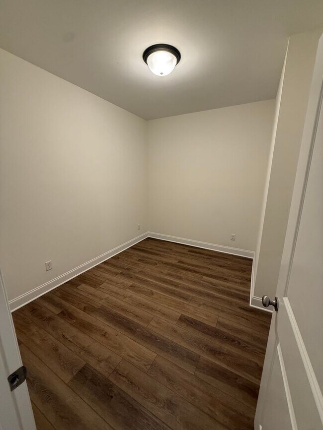 Building Photo - Ooltewah Rental 3 Bedrooms + Full Finished Basement