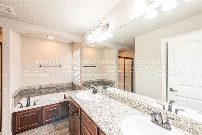 Building Photo - 120 Sullivans Wy