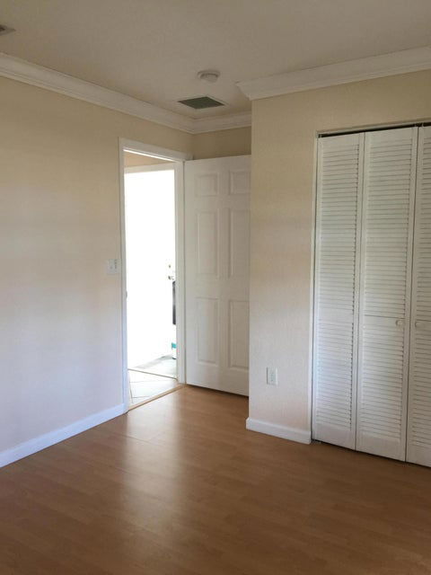 Building Photo - 5900 Azalea Cir