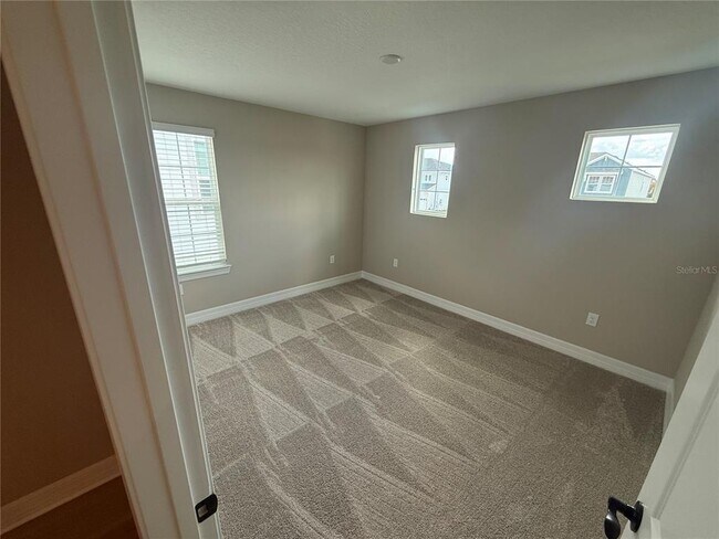 Building Photo - 455 Winter Grv Blvd