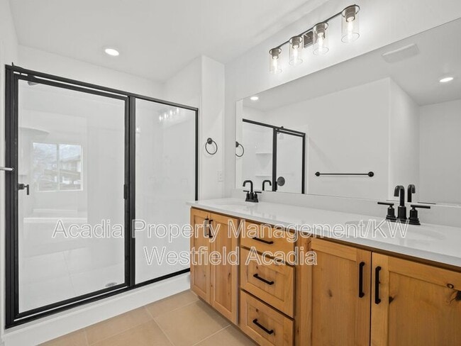 Building Photo - 226 E 860 S