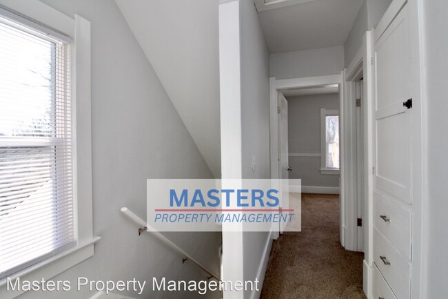 Building Photo - 3 br, 1 bath House - 1816 Marne Ave