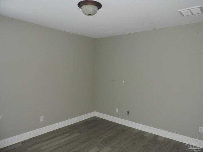 Building Photo - 6060 Dunridge Drive