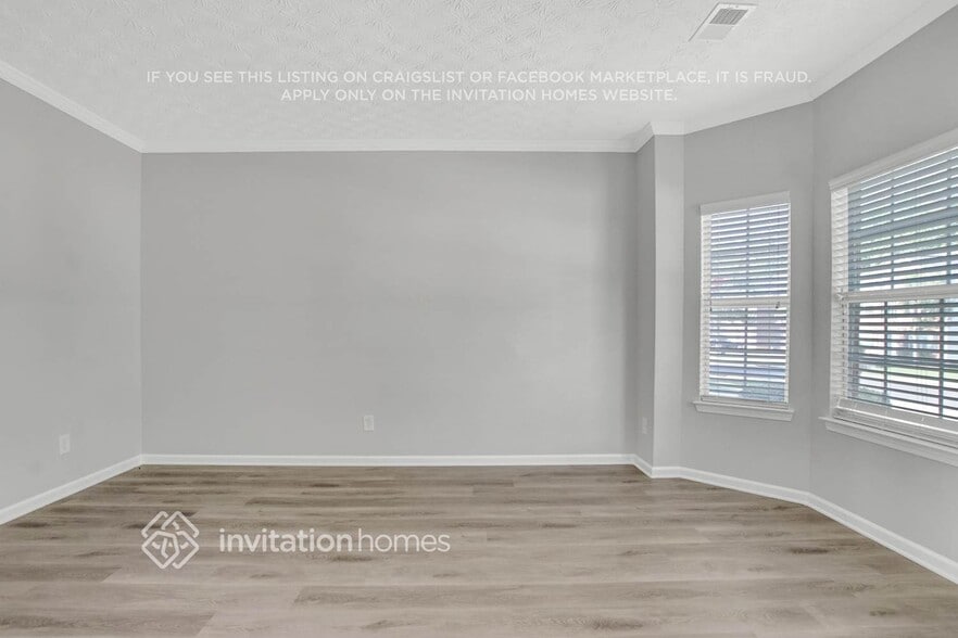 Building Photo - 6516 Snowden Dr