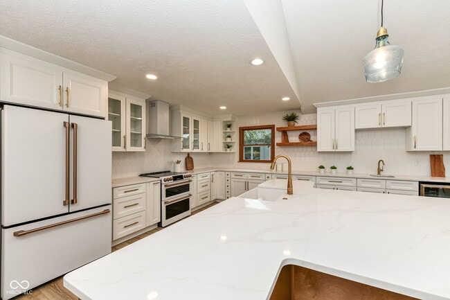 Building Photo - 133 Patriots Landing Dr