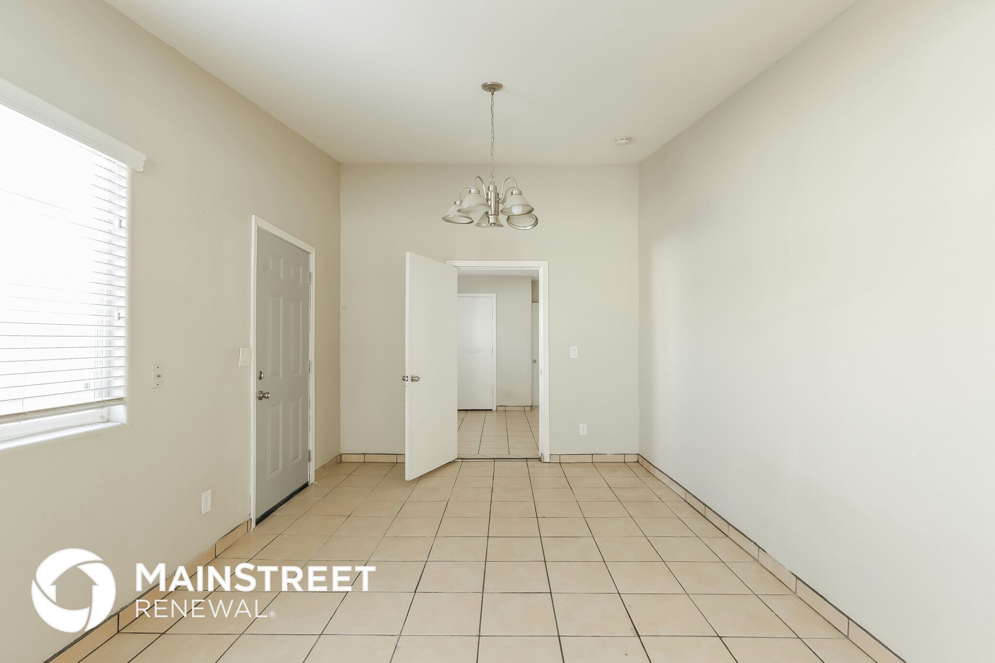 Building Photo - 7721 W Whitton Ave