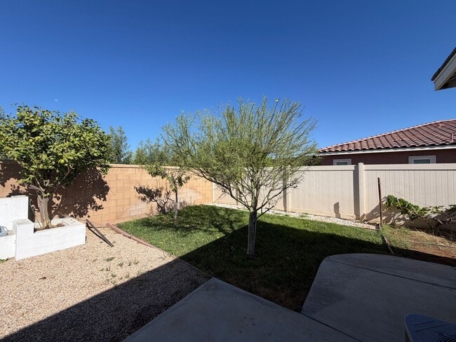 Building Photo - 11074 Avalon Way