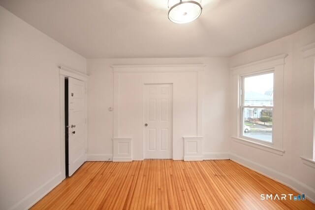 Building Photo - 117 Marion St