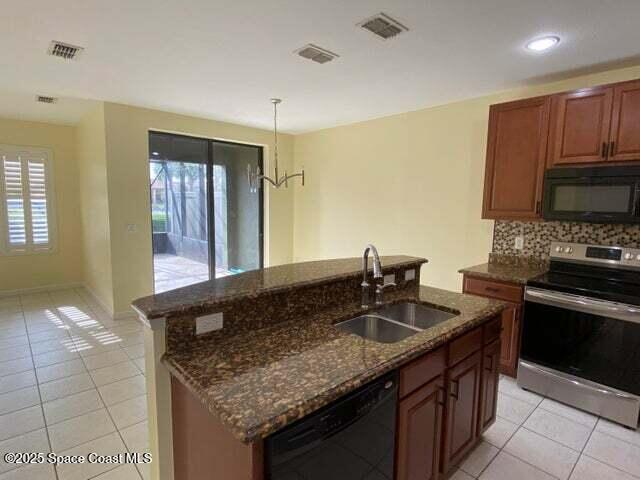 Building Photo - 708 Ventura Dr