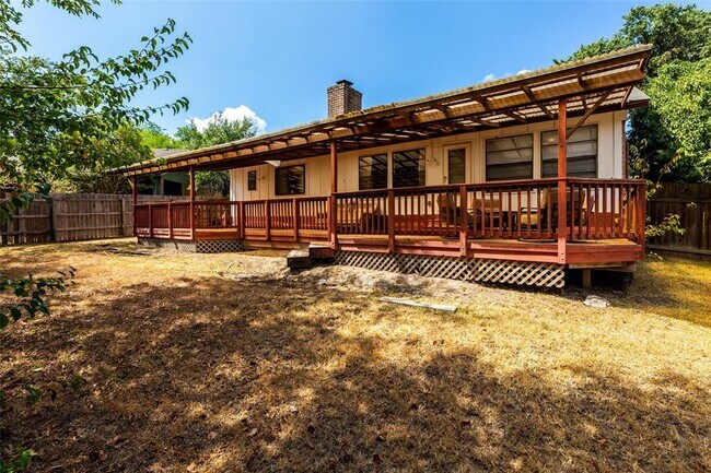 Building Photo - 1006 Silbury Dr
