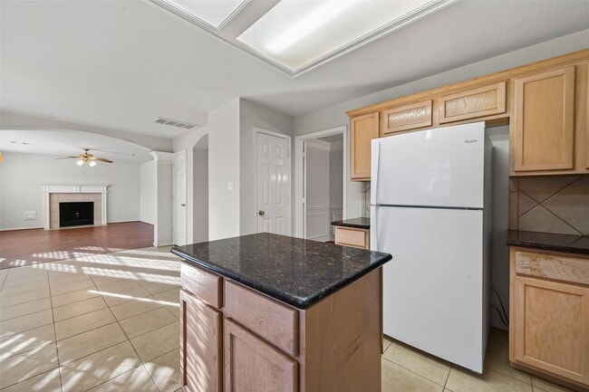 Building Photo - 21327 Branford Hills Ln