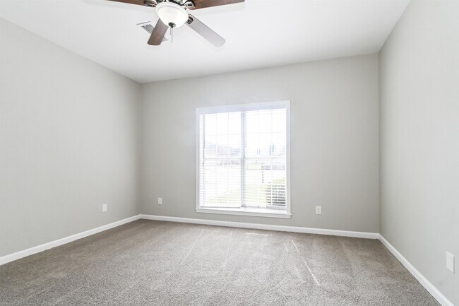 Building Photo - 5535 Liberty Ridge Cove