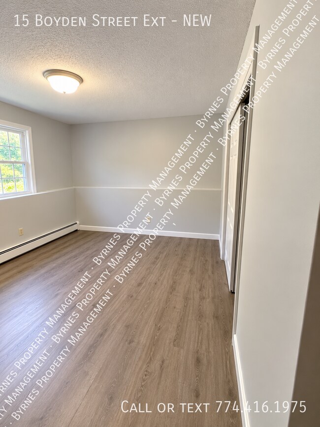 Building Photo - 15 Boyden St Ext