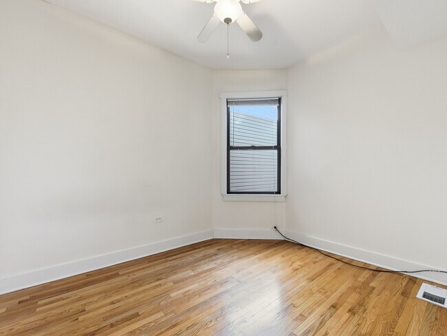 Building Photo - 1716 N Campbell Ave