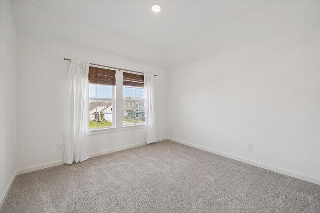 Building Photo - 7419 Casuna Ln