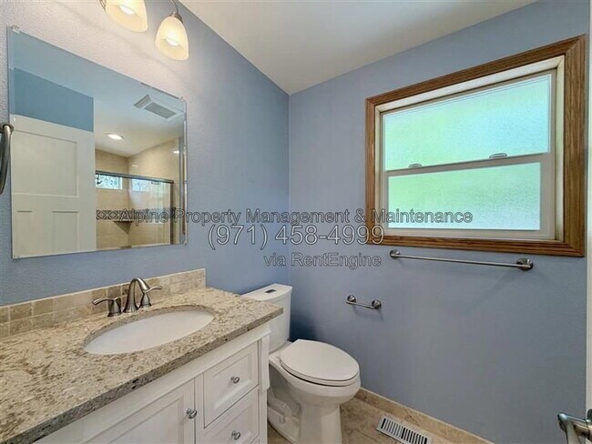 Building Photo - 4670 SW 160th Ave