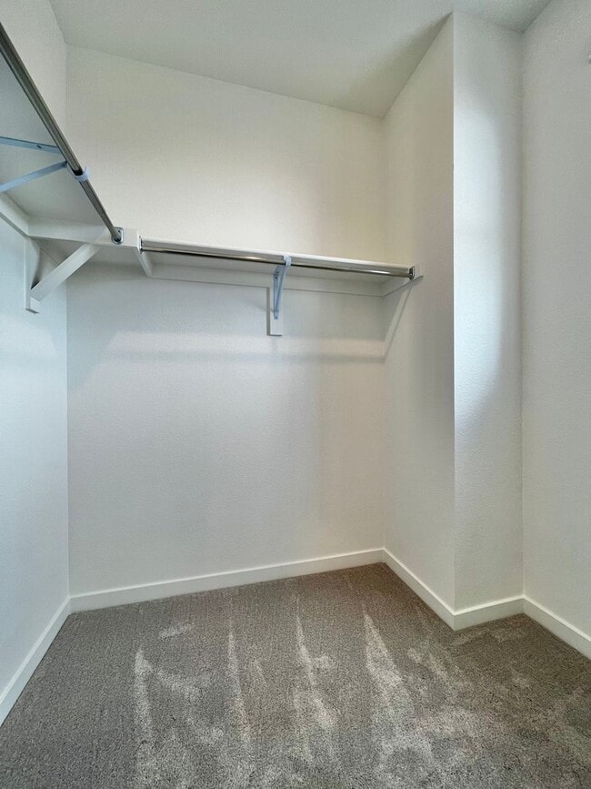 Building Photo - NEWER BUILD! 2 Bed 2 Bath Townhome in Timnath!