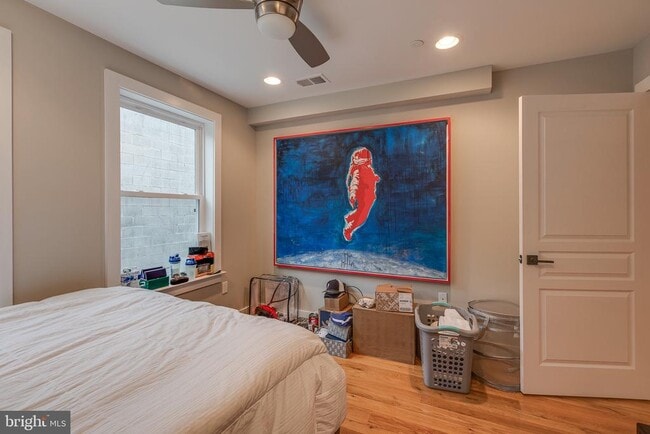 Building Photo - 2022 Kimball St