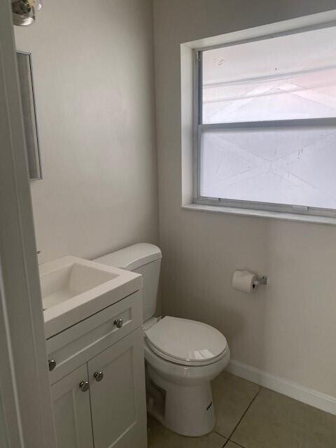 Building Photo - 6032 Pierce St