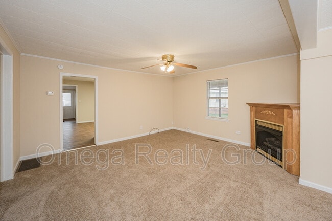 Building Photo - 1586 Arcade Terrace