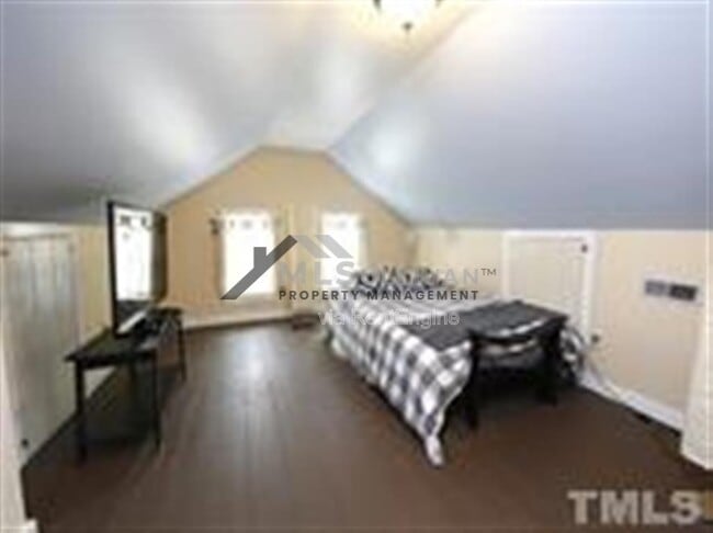 Building Photo - 510 N Greensboro St