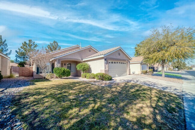 Building Photo - HENDERSON, GATED COMMUNITY, IMMACULATE ONE...