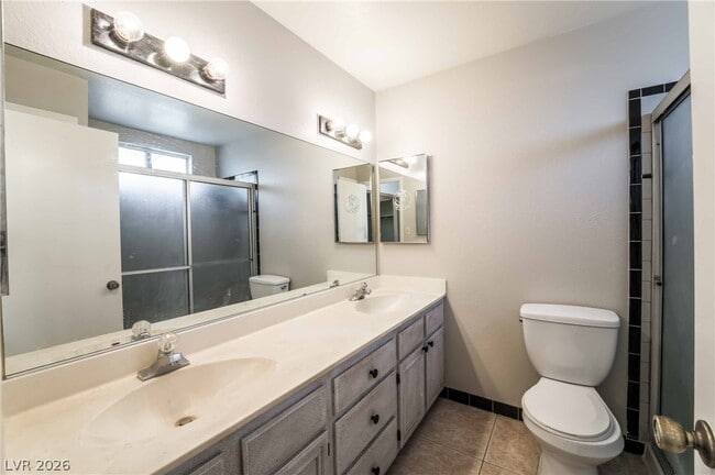 Building Photo - 8705 Isola Dr