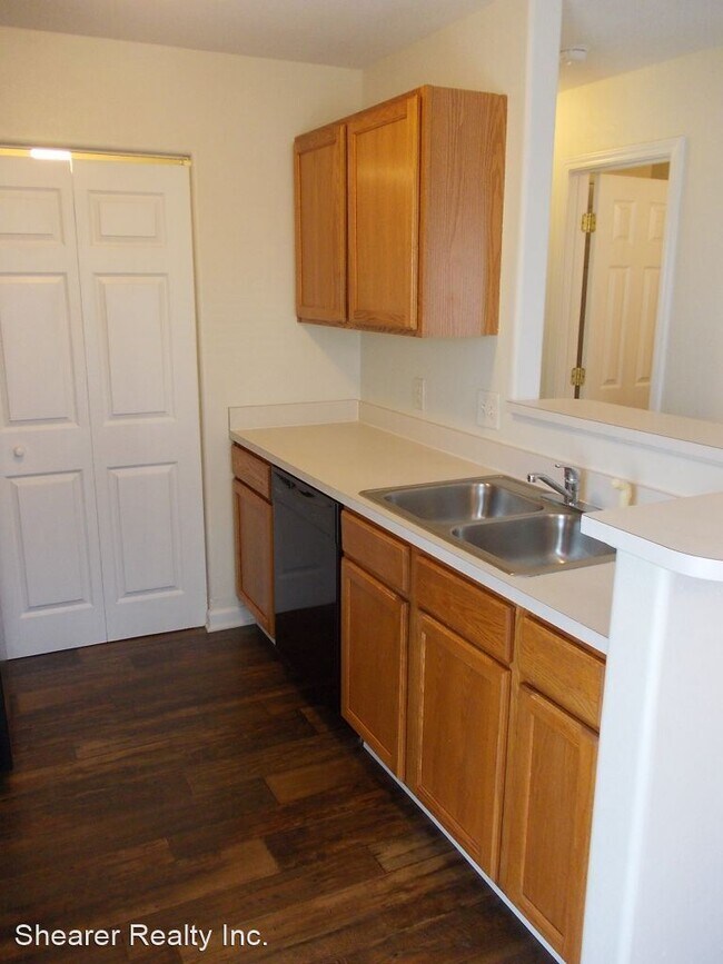 Building Photo - 2 br, 1 bath House - 1067 Triece Lane