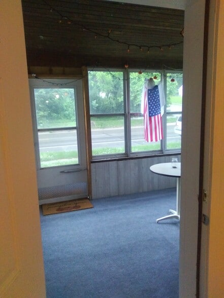 Front Porch - 1210 Bush St