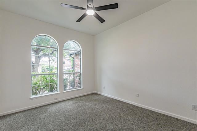 Building Photo - 1505 Kittyhawk Dr