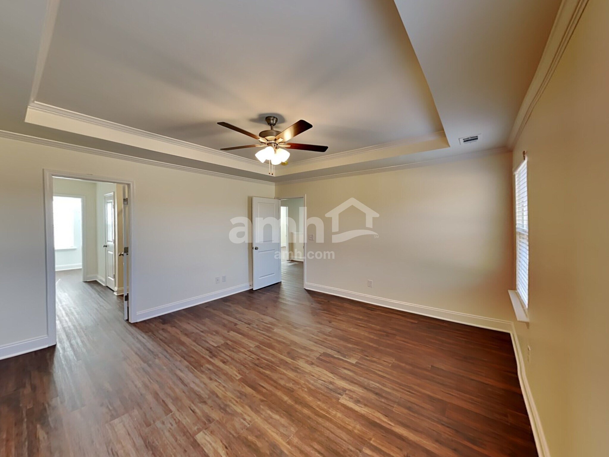 Building Photo - 2036 Williamshire Ln