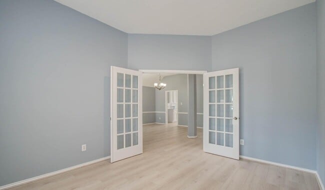 Building Photo - 6139 Rachels Ct