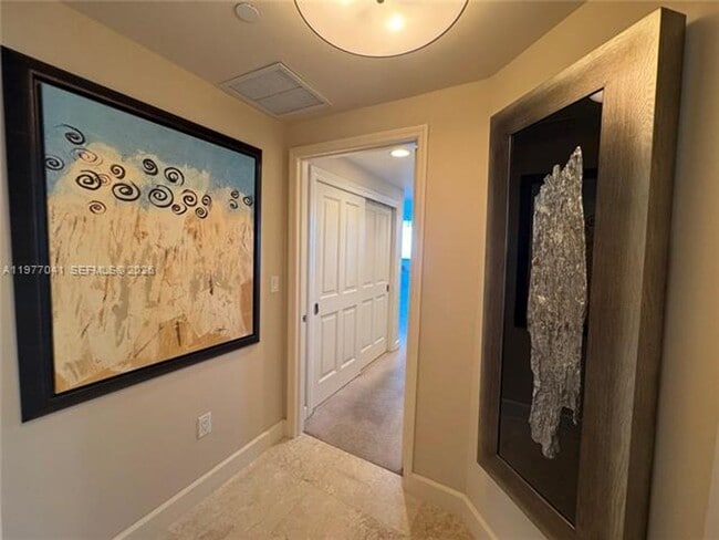 Building Photo - 17875 Collins Ave