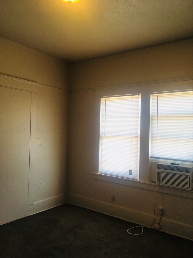 Building Photo - 38797 Rd 68